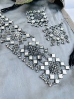 Brinda mirror choker - Image 4