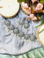 Arsheet choker white