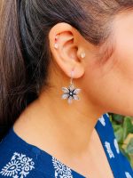 Small flower earrings - Image 5
