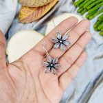 Small flower earrings