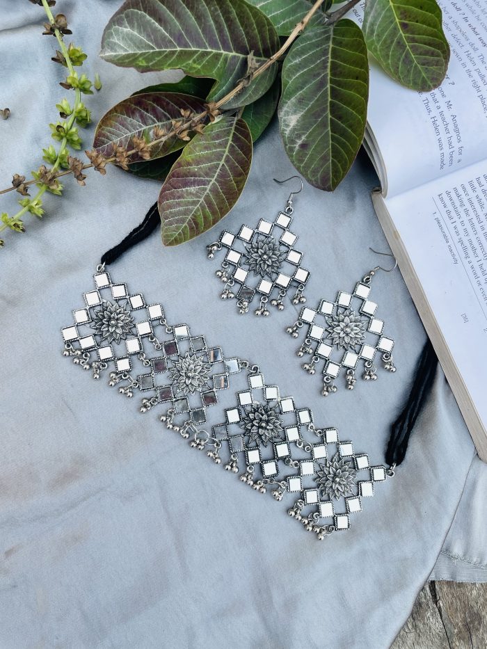 Brinda mirror choker - Image 2