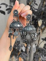 Moli Earrings - Image 3