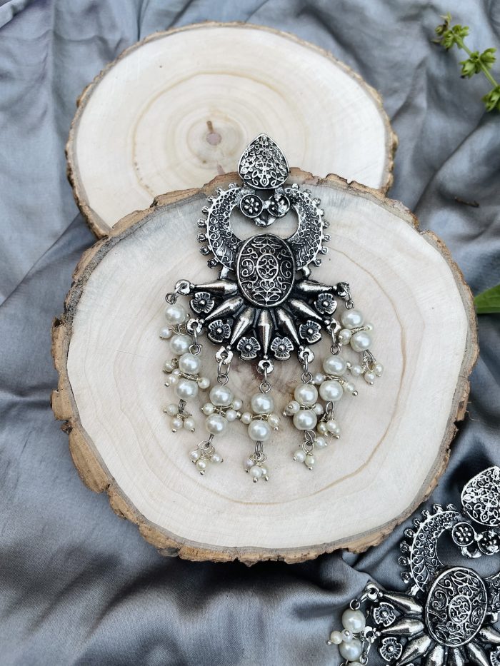 Nimisha earrings - Image 3