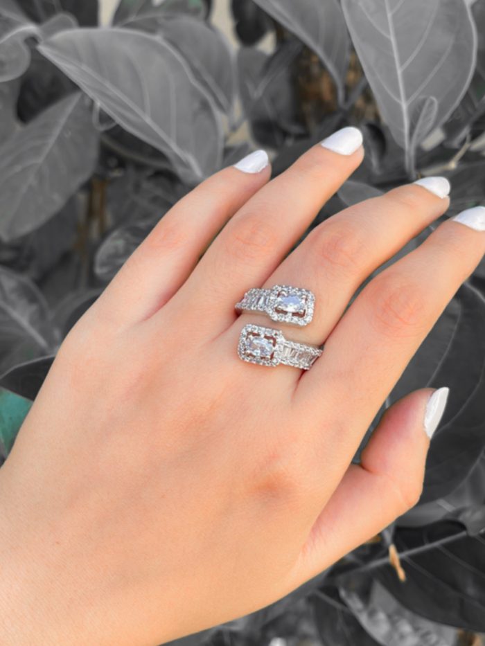 Shivangi ad ring - Image 3