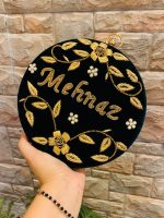 Round clutch