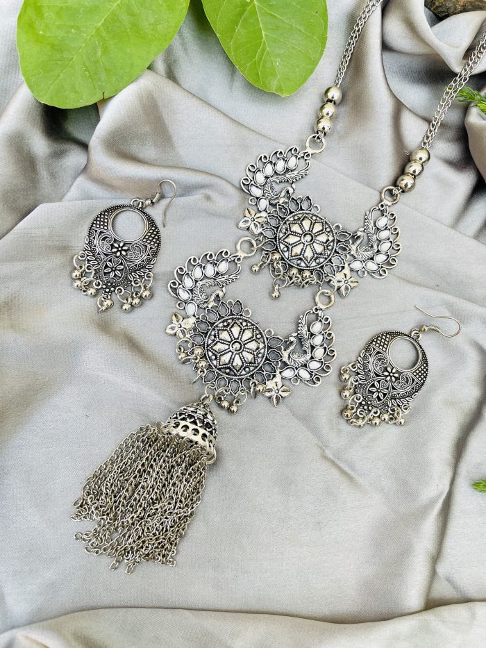 Rupali necklace - Image 3