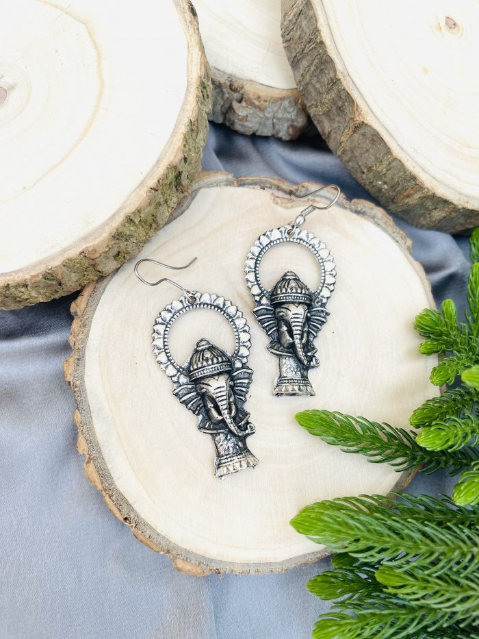 Cute ganesha earrings - Image 1
