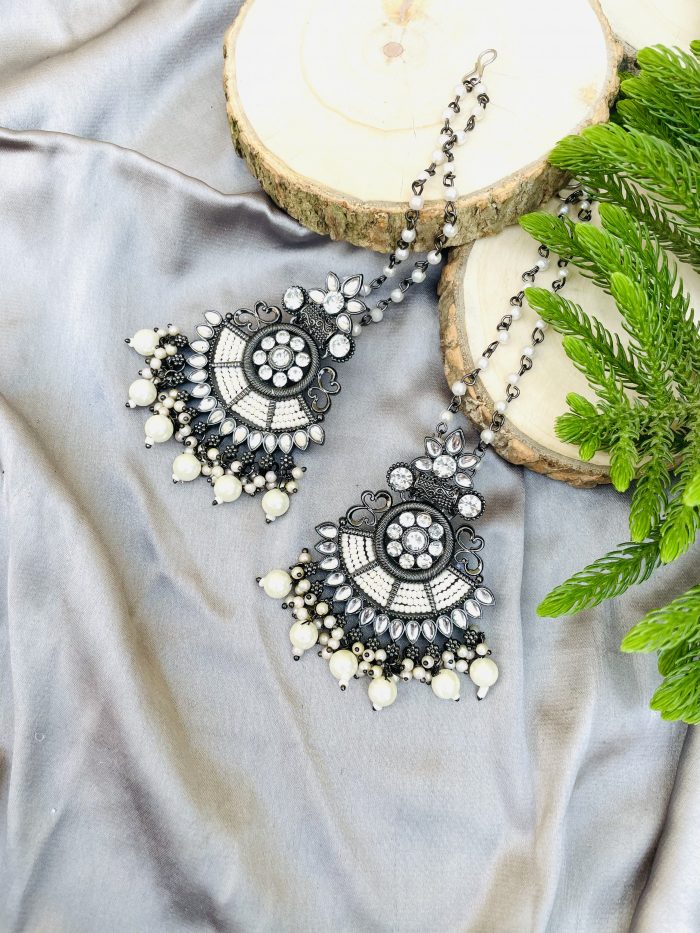 Indu earrings - Image 1