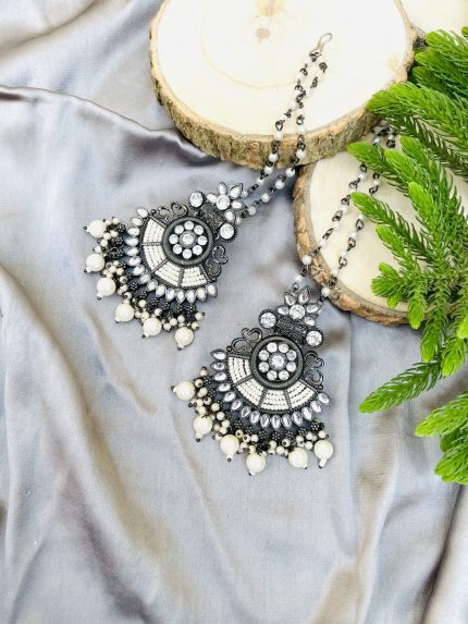 Indu earrings