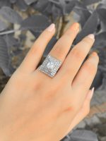 Ekta ring