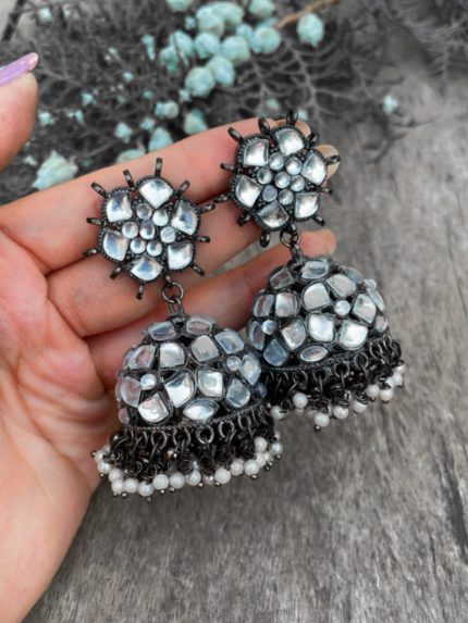 Mansi earrings