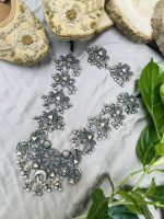 Anna Long necklace