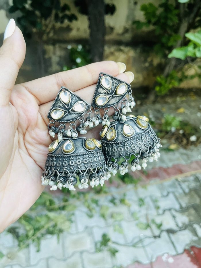 Sanskriti earrings - Image 1