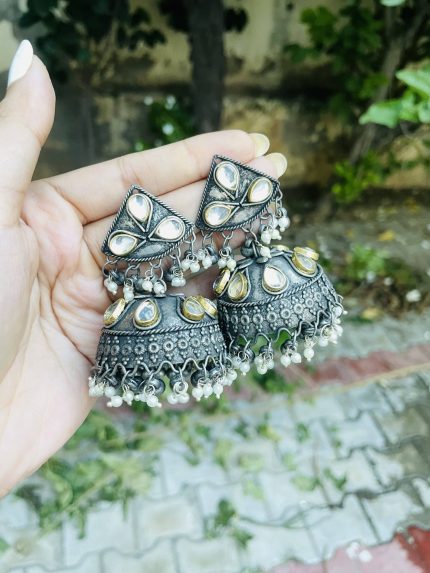 Sanskriti earrings