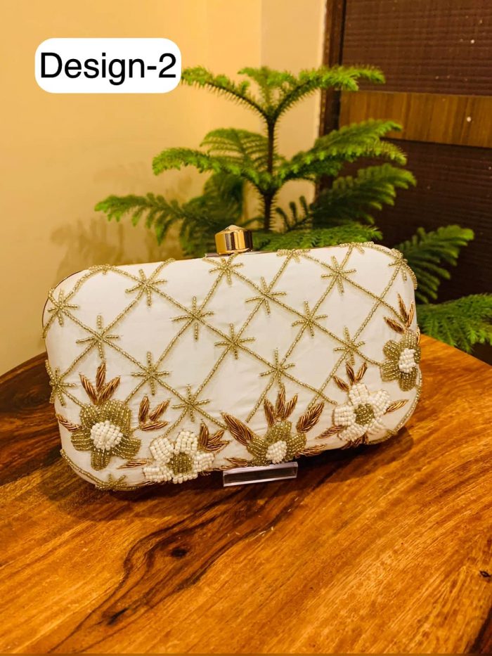 Beautiful clutches - Image 3