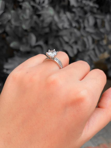 Haarika Ring