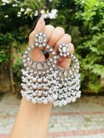 Ishani Earrings - Image 2