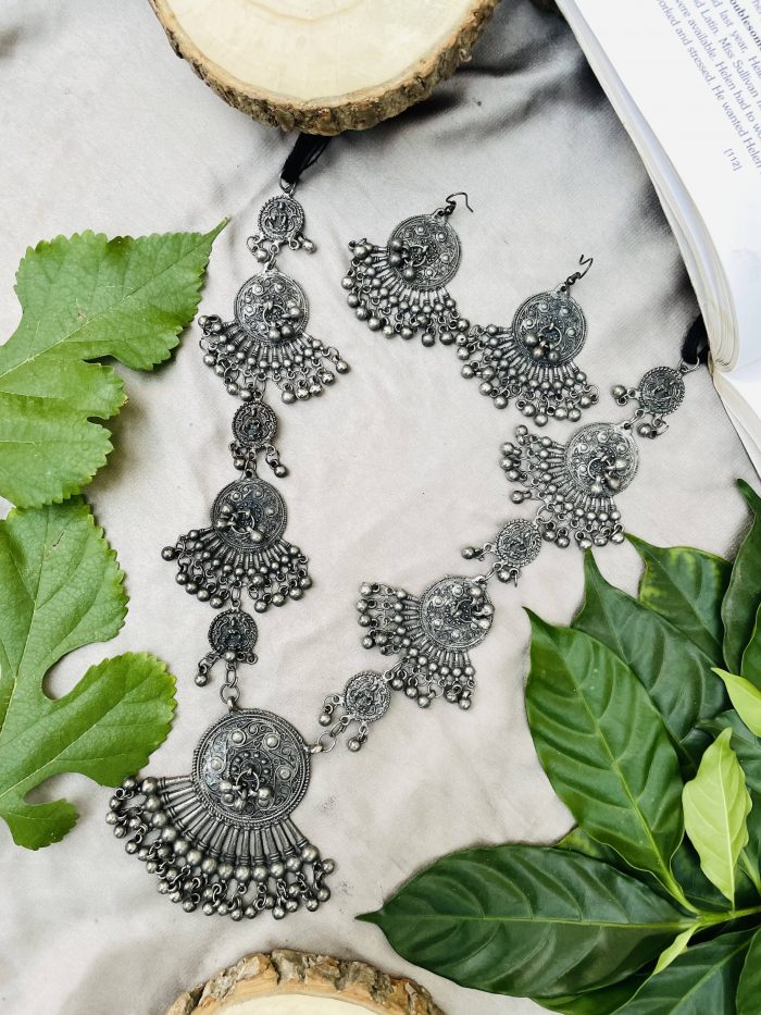 Arifa long necklace - Image 1