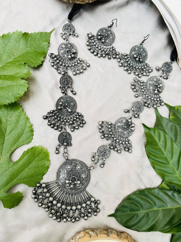 Arifa long necklace - Image 2