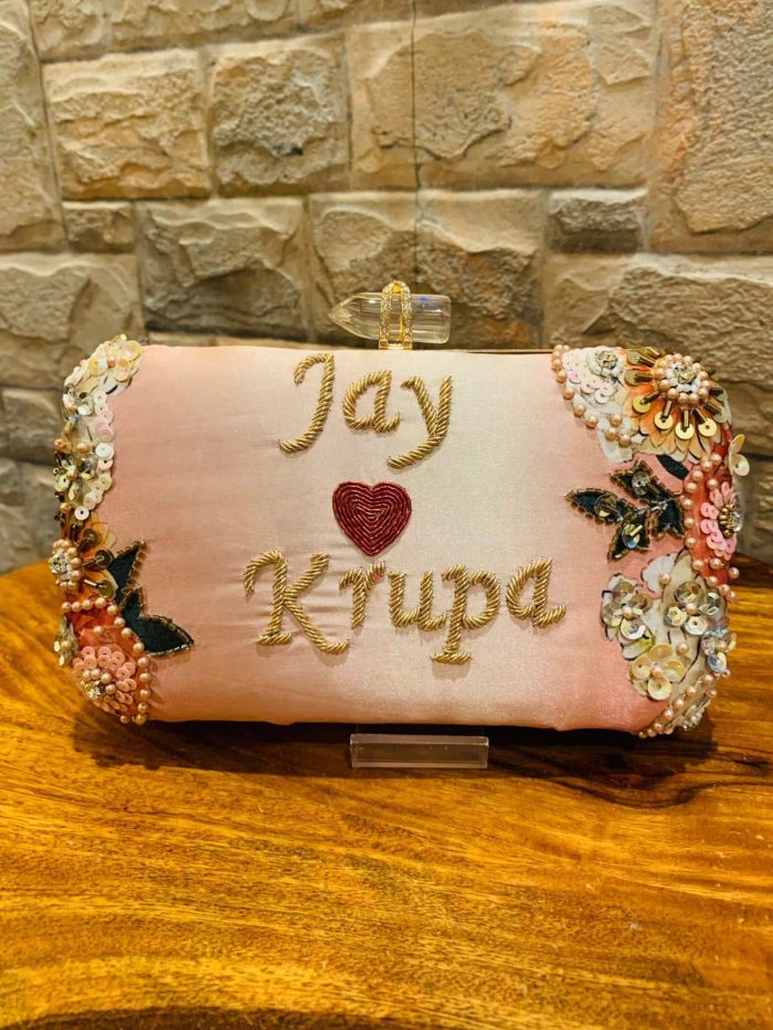 Zikra clutch - Image 1