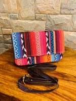 Jacquard sling bag - Image 4