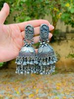 Nazmin earrings