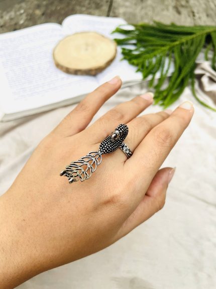 Peacock ring