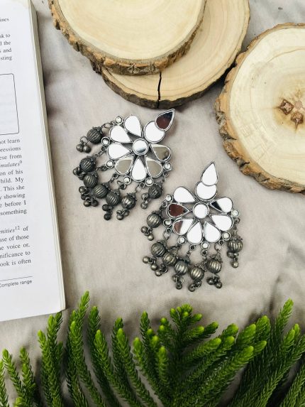 Chaya earrings