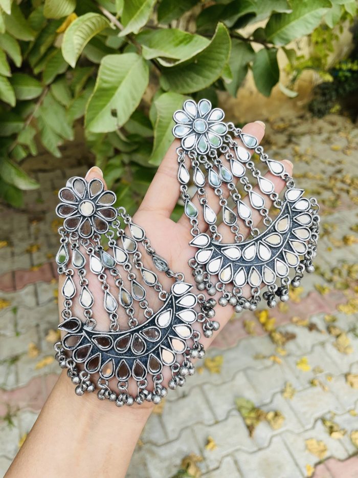 Shaheen earrings - Image 1