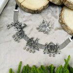 Barat necklace