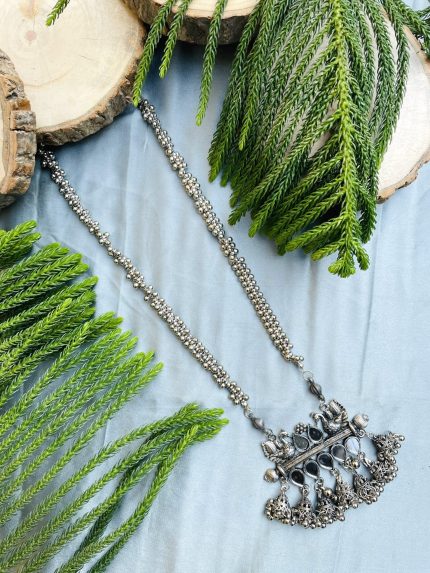 Rishika necklace