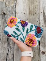 Floral bead clutch - Image 2