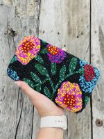 Floral bead clutch - Image 3