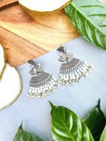 Bandita brass earrings - Image 3