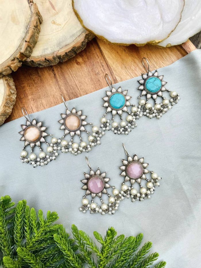 Vaanya brass earrings - Image 2