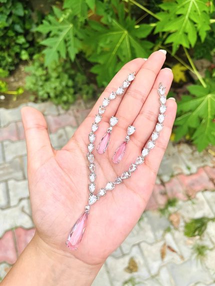Liza Ad necklace Pink
