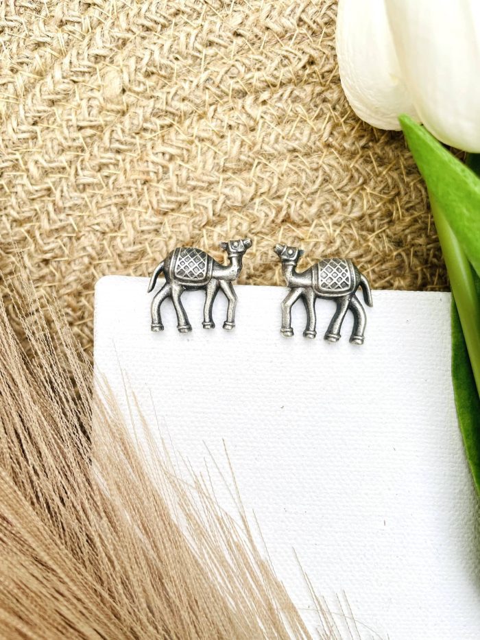 Camel brass earrings - Image 1