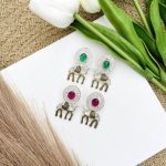 Camel brass stone earrings