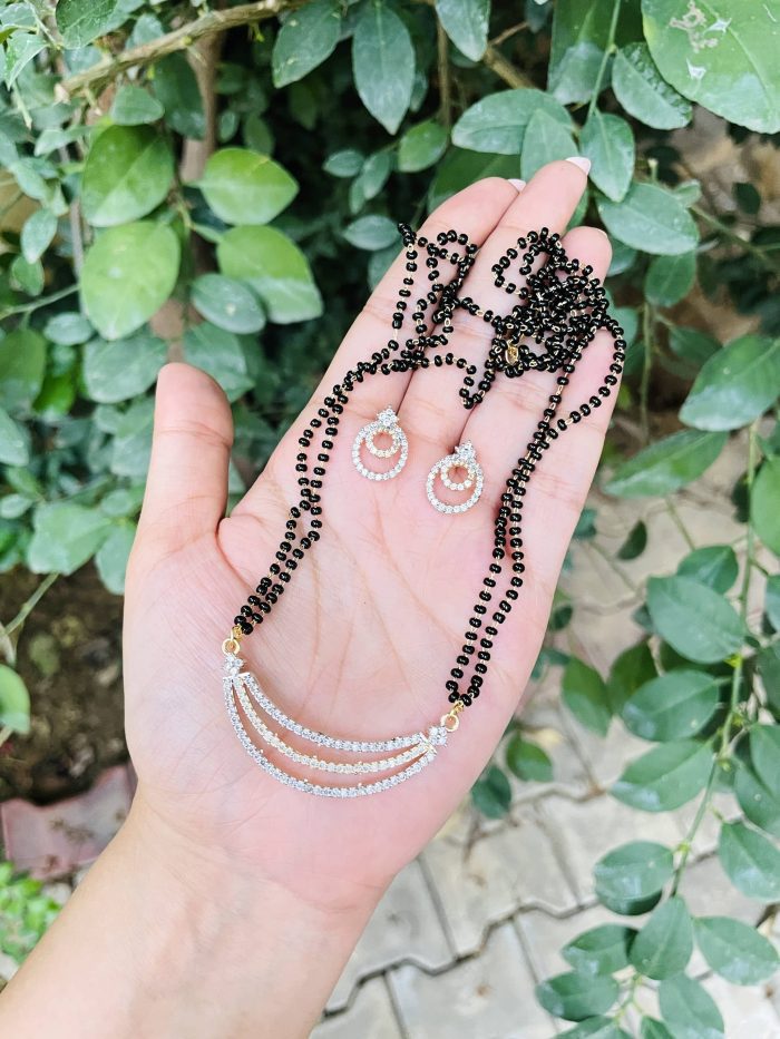 karishma mangalsutra - Image 2