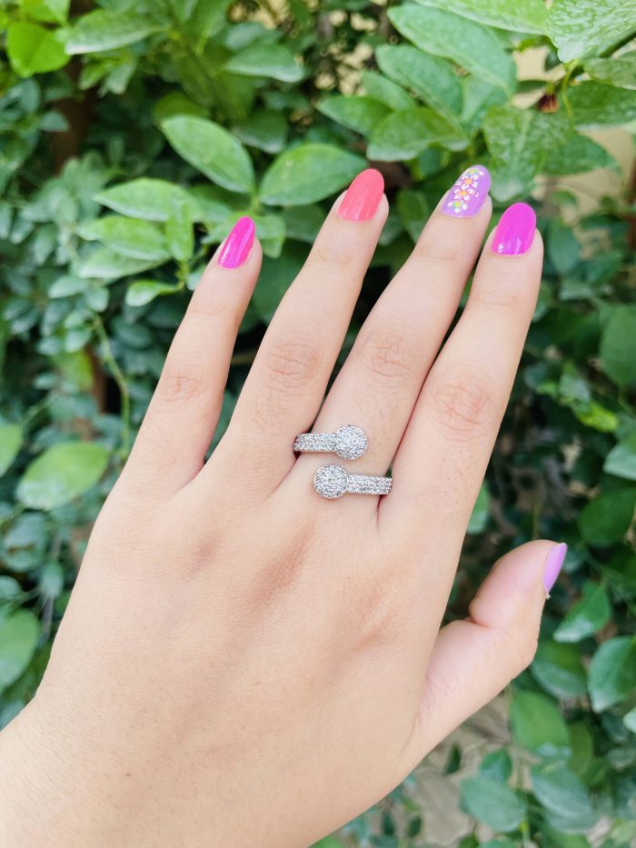 Two circle ad ring - Image 1