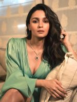 Alia Bhatt Ad necklace