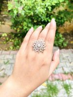 Big flower ad ring