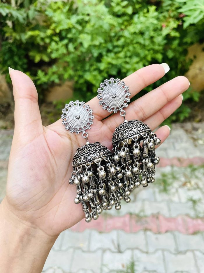 Shamita jhumka - Image 2