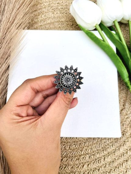 Sandhya ring