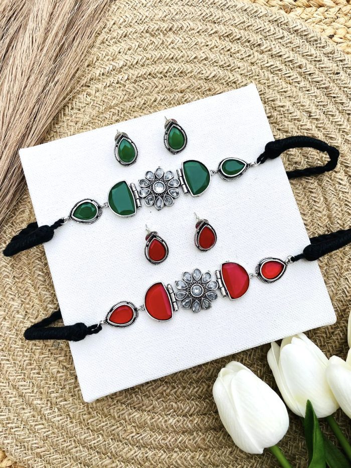 Vinu brass necklace - Image 2