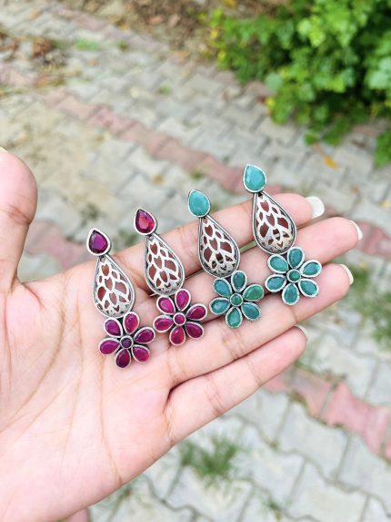 Cute leaf flower brass earrings