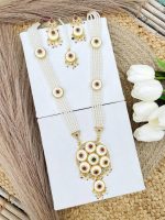 Naina long necklace