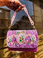 Chunky sling bag - Image 4