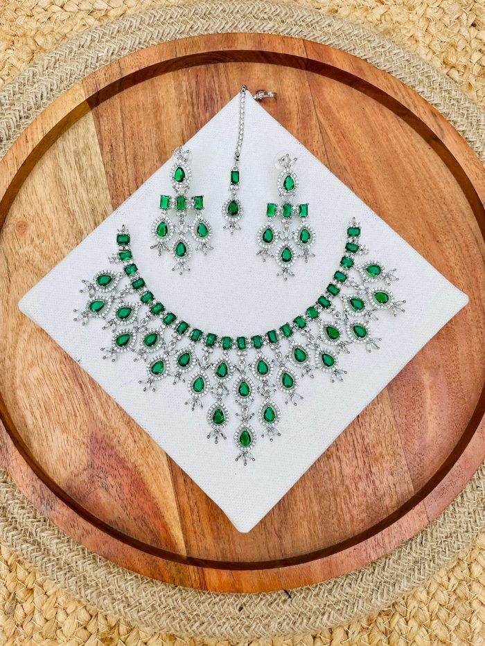 Malini ad necklace - Image 2