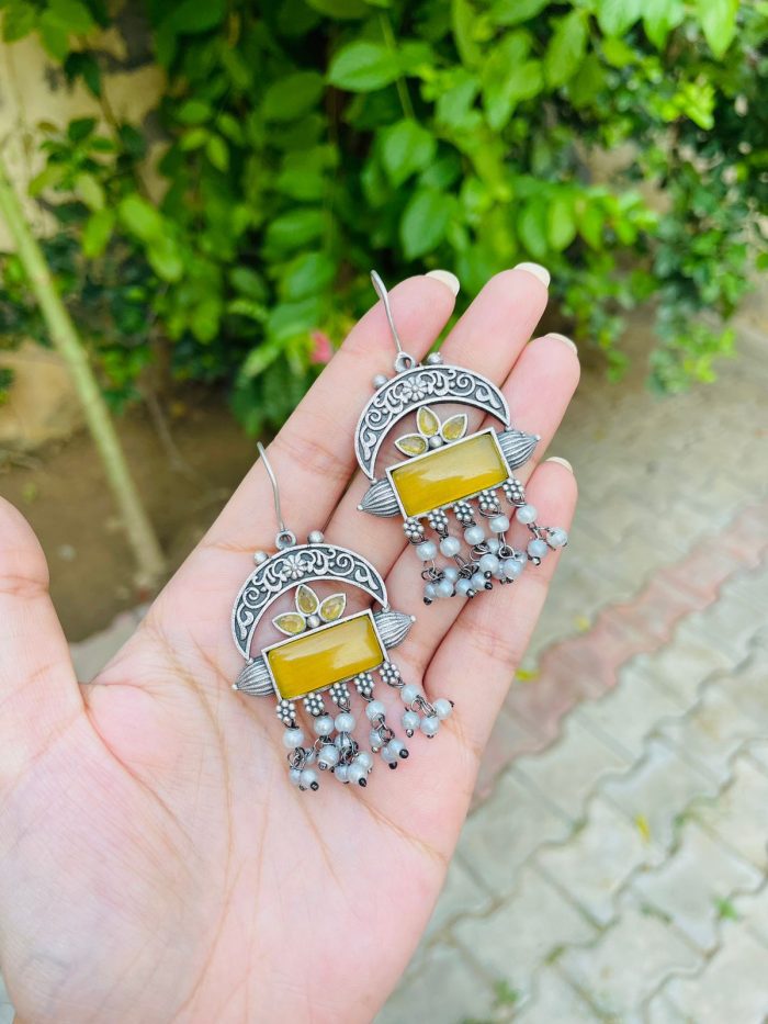 Reshma brass earrings - Image 3